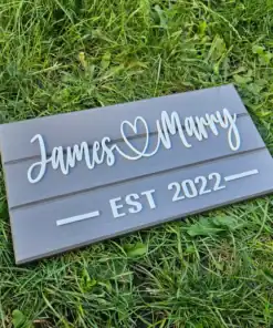 custom wooden name sign w/ 3d letters