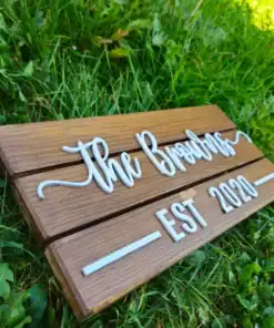 pallet wooden sign