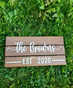 pallet wooden sign