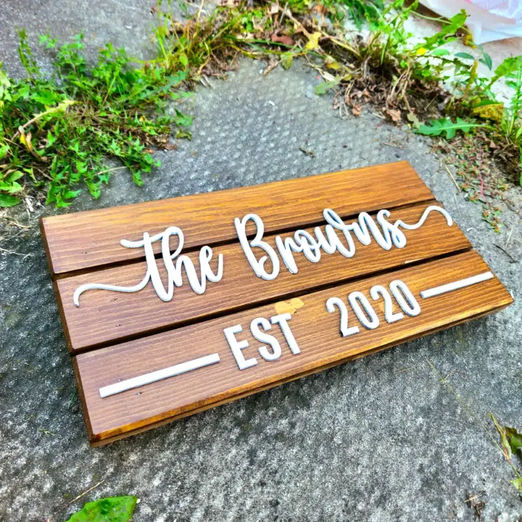 pallet wooden sign